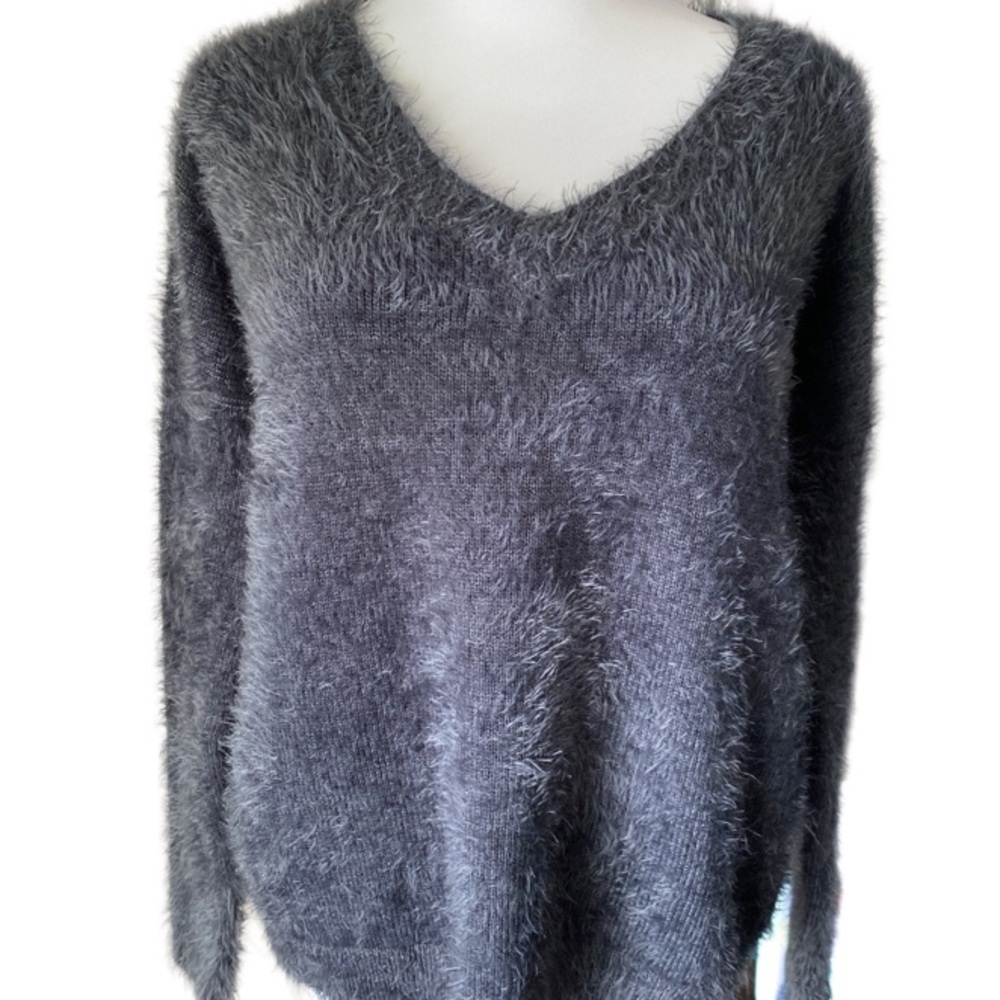 Cyrus V neck acrylic sweater charcoal grey size L
